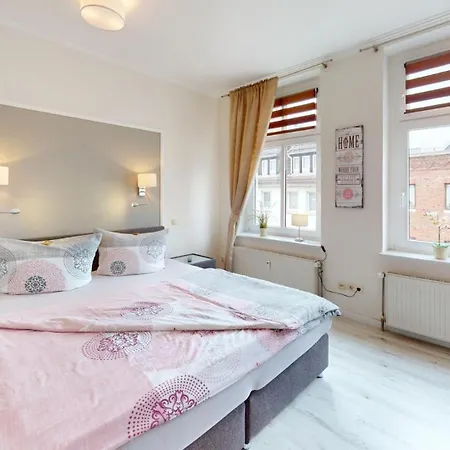 Am Sund Штральзунд