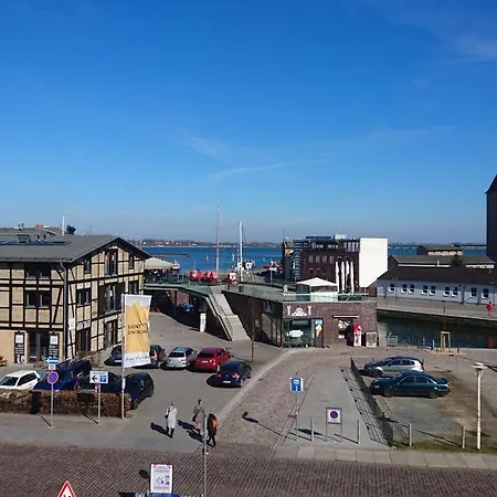 Am Sund Апартаменты Штральзунд